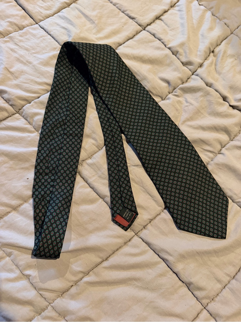Elegant Dark Green Patterned Silk Tie